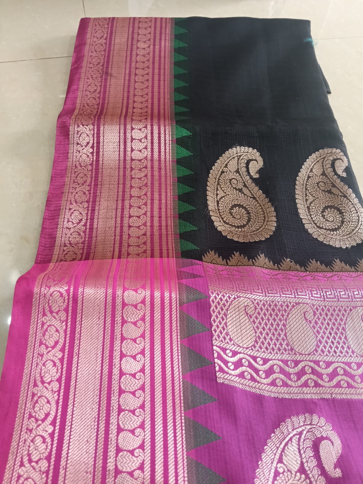 Genda Phool at Sonali Boutique