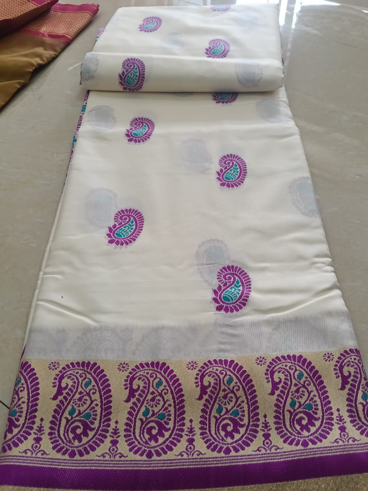 Koyal Katha at Sonali Boutique