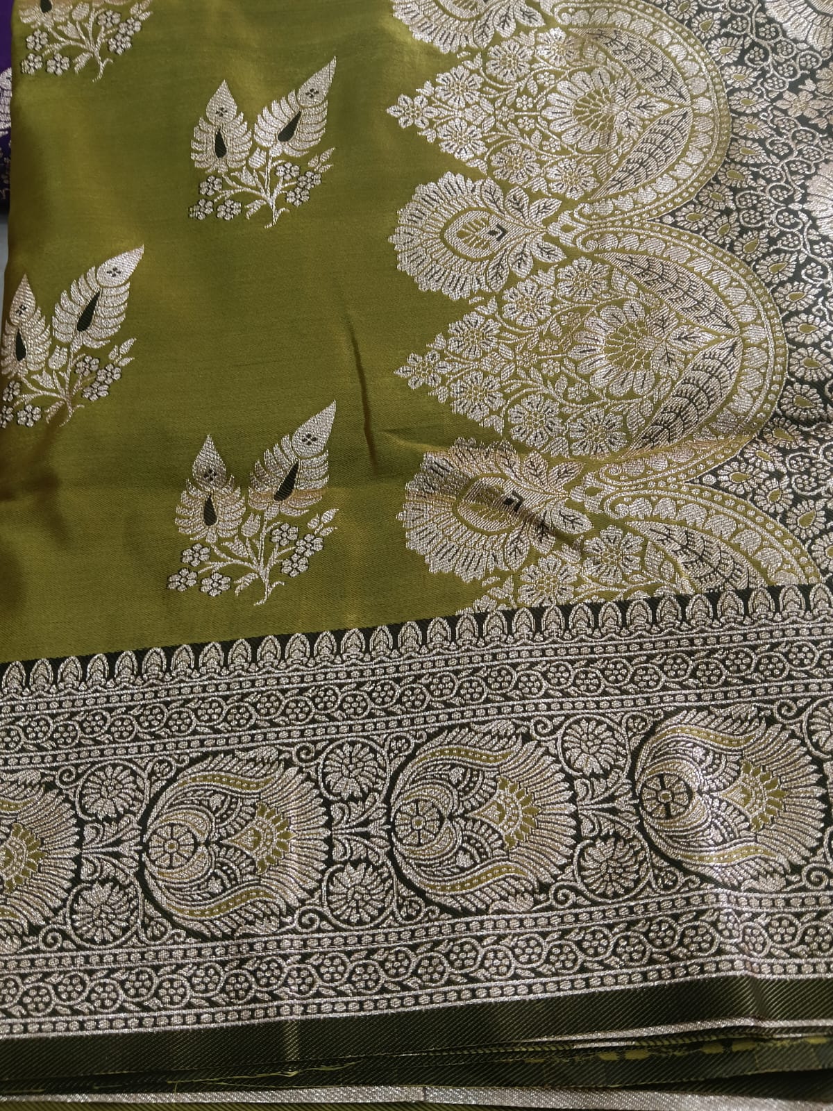 Gulabi Chandni at Sonali Boutique